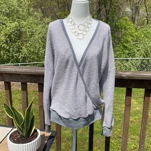 Gray wrap shirt XL